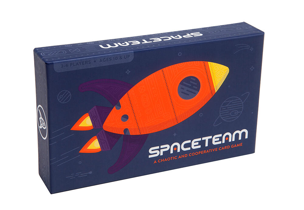 Spaceteam packaging on top of included cards